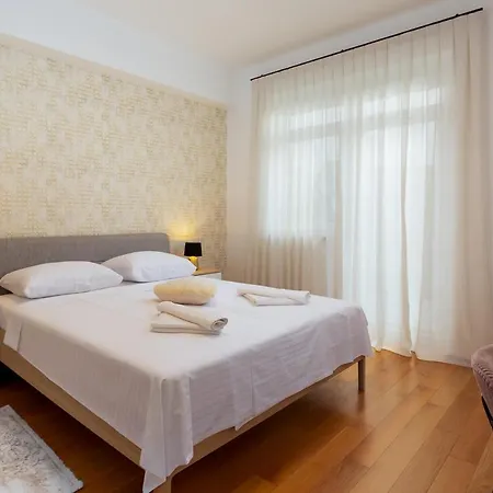 Апартаменты Stylish Mediterraneo Пореч