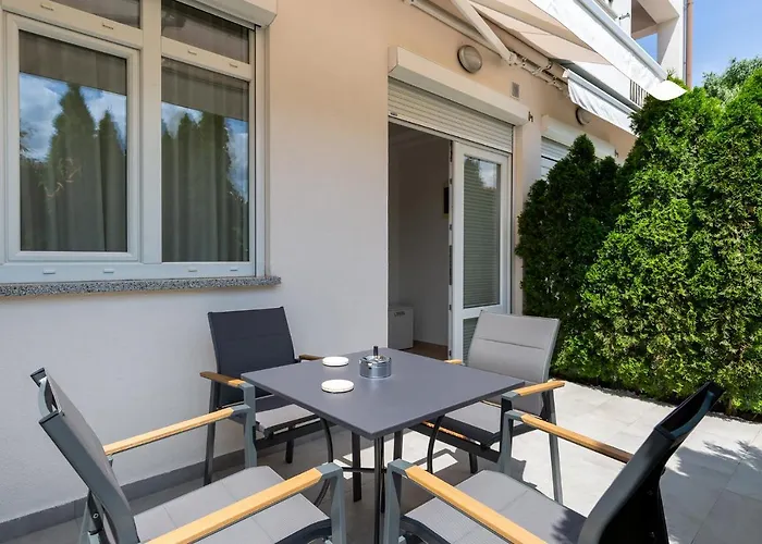 Stylish Mediterraneo Daire